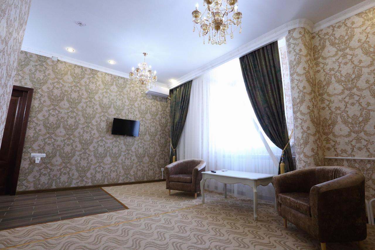 Hotel Bahetle Экибастуз Экстерьер фото