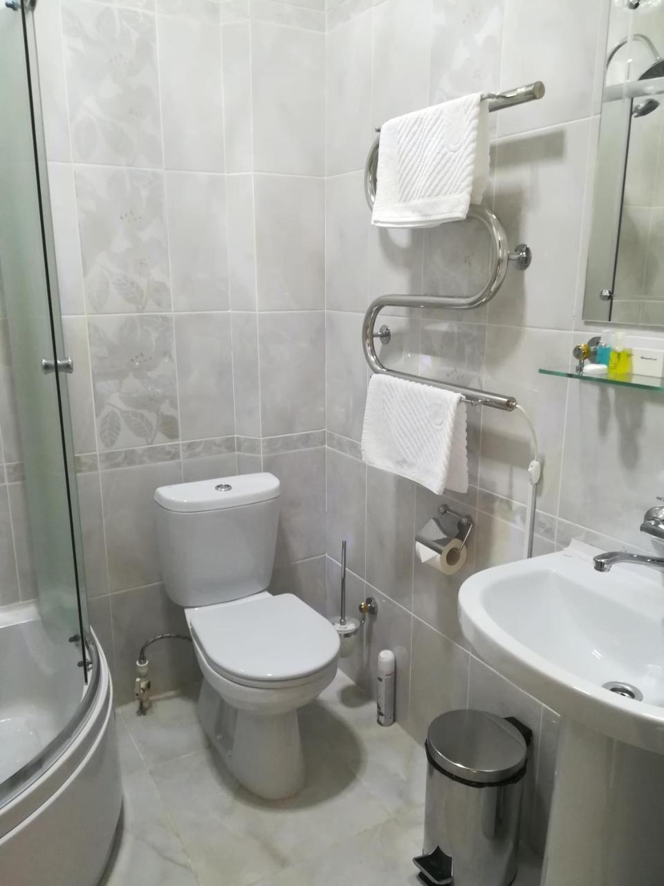 Hotel Bahetle Экибастуз Экстерьер фото